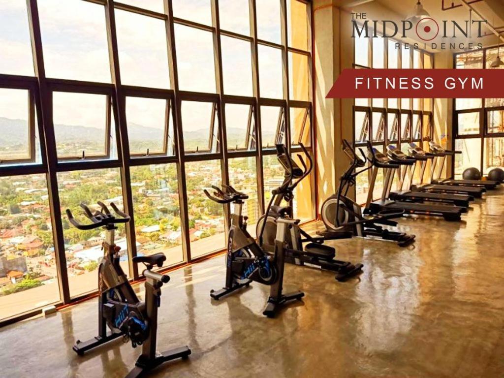 مانداوي سيتي 2 Bedroom Condo @ Midpoint Residences W/ City View المظهر الخارجي الصورة